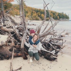 Meet your Posher, Darcy